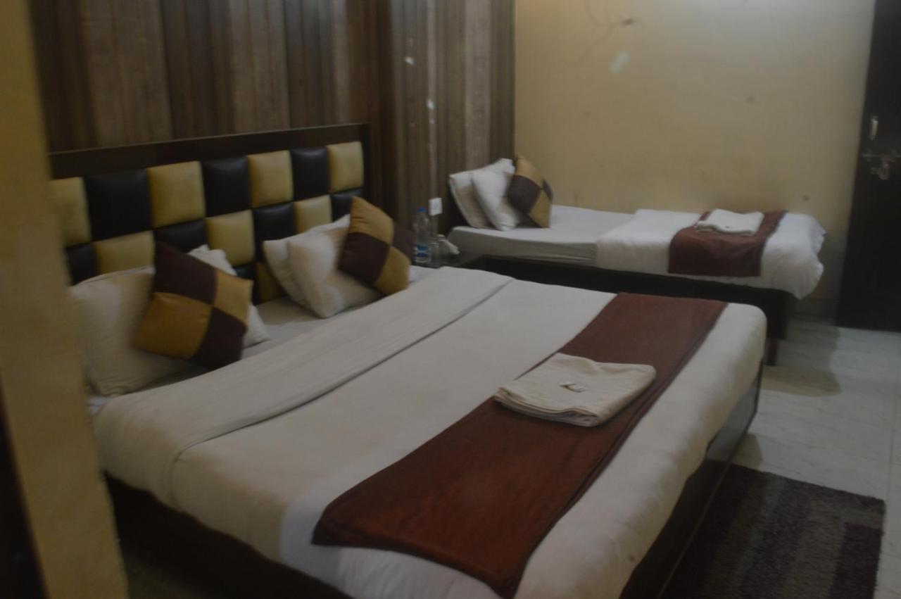 Hotel Apsara , By Soank Hospitality Haridwar Bagian luar foto