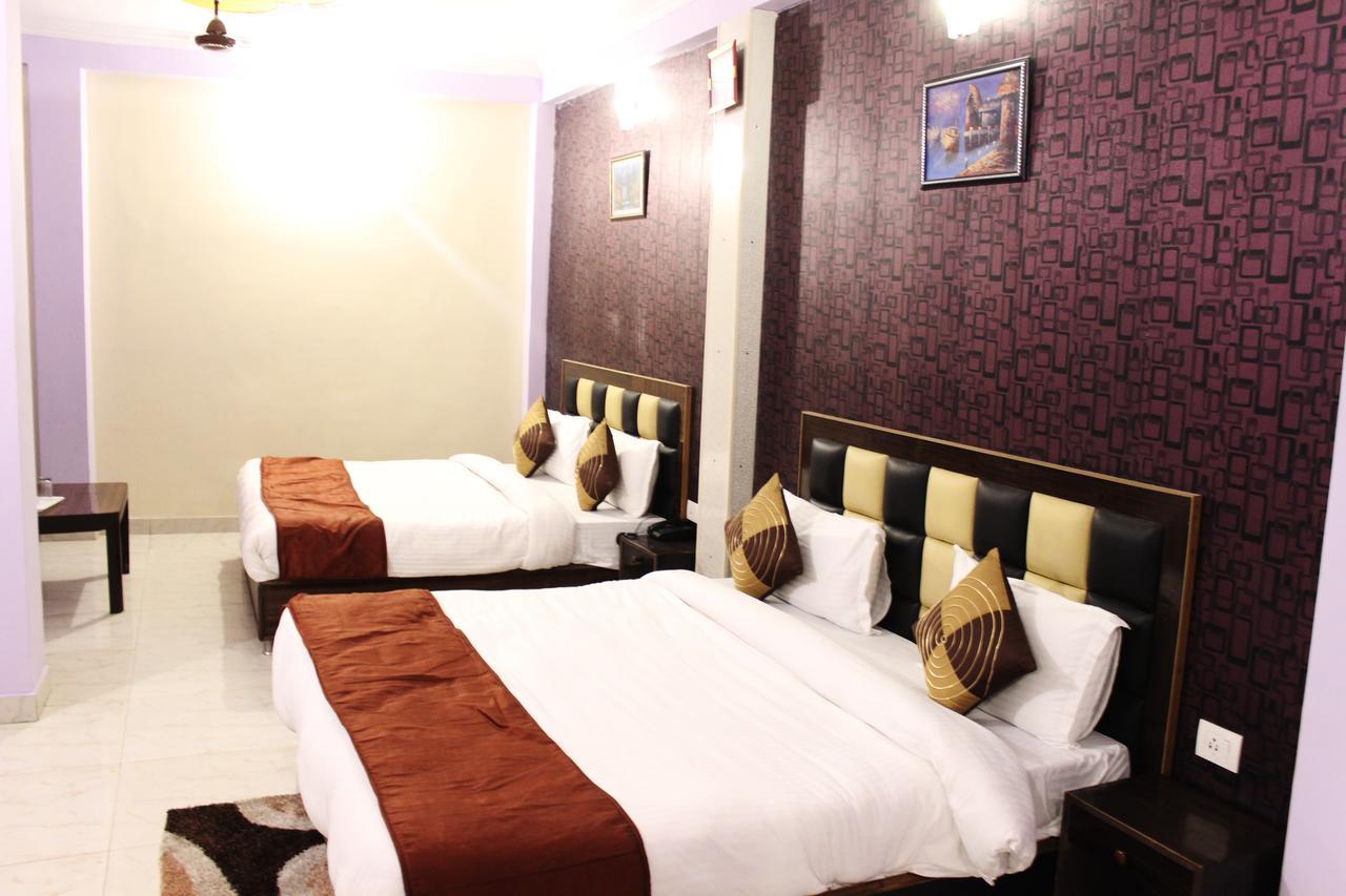 Hotel Apsara , By Soank Hospitality Haridwar Bagian luar foto